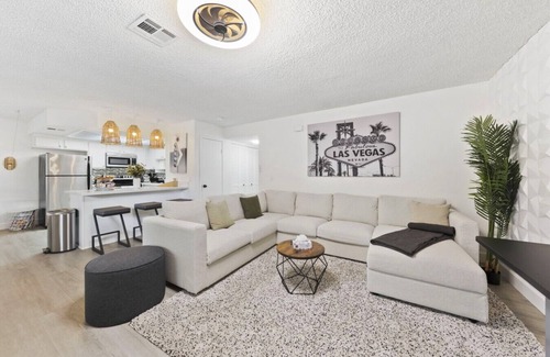 Summerlin Apartment | Hidden Jewel Near Summerlin