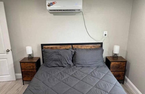 Brazoria Apartment | Hidden Lakefront Getaway