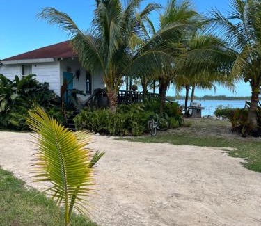Coral Harbour House | Hidden Paradise - Cottage