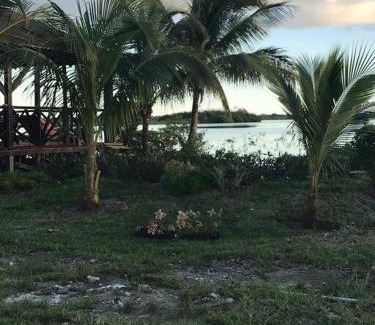 Coral Harbour House | Hidden Paradise - Cottage