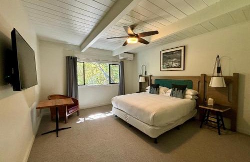 Carmel Valley Hotel | Hidden Valley Inn
