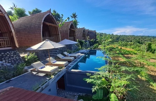 Seraya Barat House | Hidden Villa with the best Nature View