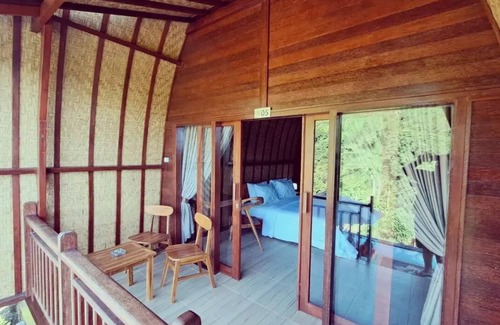 Seraya Barat House | Hidden Villa with the best Nature View