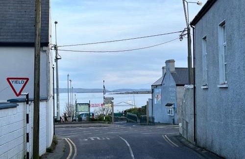 Schull House | Hideaway Cottage