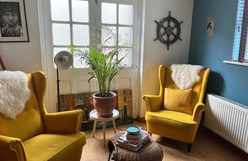 Schull House | Hideaway Cottage