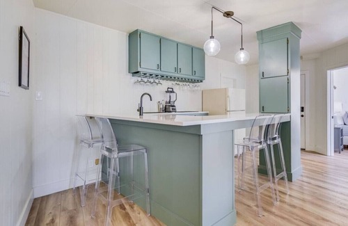 McQueeney House | Hideaway Haus at Lake McQueeney