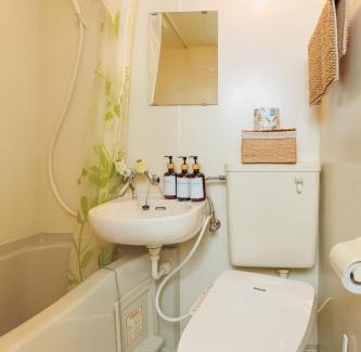 Miyakojima Apartment | -Hideaway Miyakojima- 都島駅徒歩3分梅田10分長期滞在OK都会の静かな隠れ家