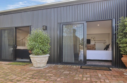 Whites Valley House | Hideaway Nook by Wine Coast Holiday Rentals