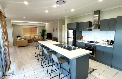 Busselton House | Hideaway on Peel - perfect blend of city buzz and coastal tranquillity.
