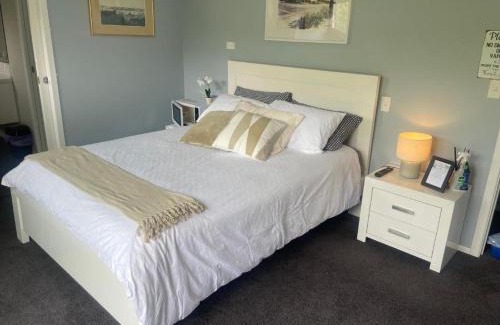 Tauranga South House | Hideaway on the Avenues