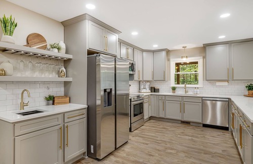 Lake Lure House | HideawayHaven*Game Room,Pool,PrivateHotTub,Golf,Amenities!