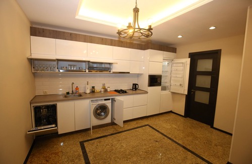 Saburtalo Apartment | HIGH CLASS APARTMENTS in center of Tbilisi with Free Transfer from/to Airport