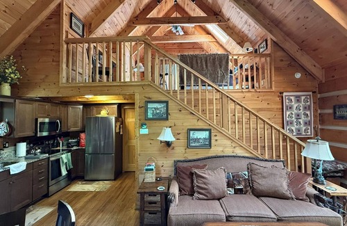 Deep Gap Cabin | High Country near Boone and the Blue Ridge Parkway