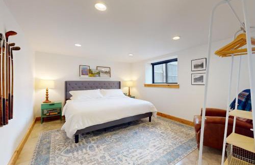 Ronald House | High County Cabin