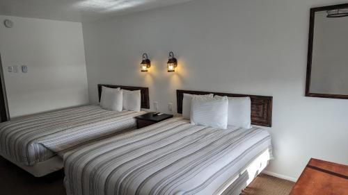 Salina Hotel | High Desert Inn