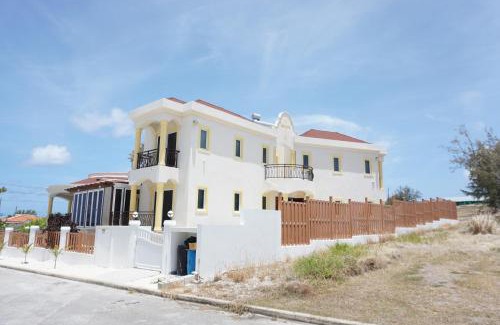 Inch Marlowe Apartment | High-End finished apartment Higher Heights, Barbados