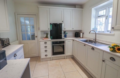 Reydon Cottage | High Ground, Reydon