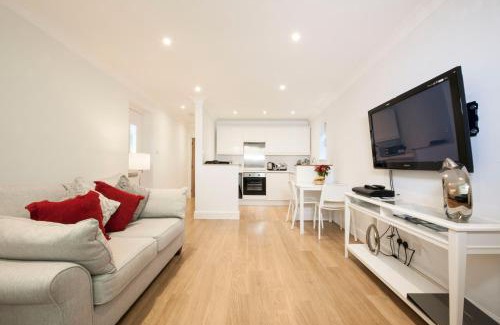 Botley Apartment | High Hedges Apartment C