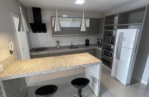 Regiao Norte House | High-standard townhouse with pool and barbecue in Foz