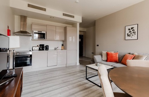 Royal Borough of Kensington and Chelsea Apartment | High Street Kensington Apartments