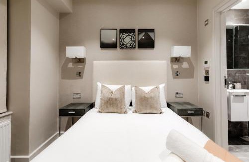 Royal Borough of Kensington and Chelsea Apartment | High Street Kensington Apartments
