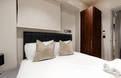 Royal Borough of Kensington and Chelsea Apartment | High Street Kensington Apartments