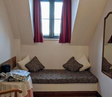 Sandy Bed & Breakfast | Highfield Farm
