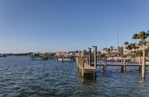 Bradenton Beach Apartment | Highland Avenue Heaven