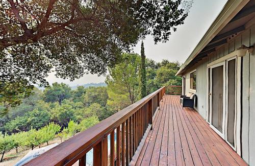 Cloverdale House | Highland Oasis