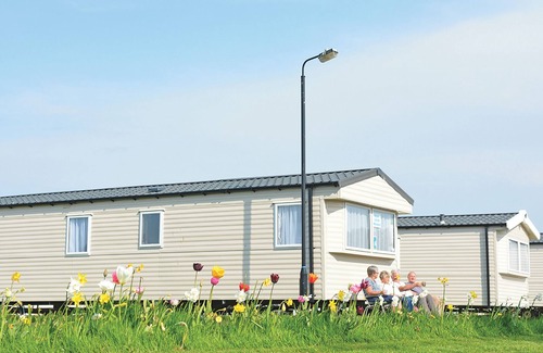 Stranraer House | Highlander 2 Holiday Caravan Gold