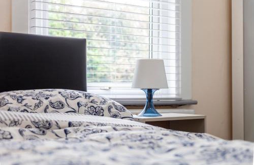 Cranbrook House | Highlands Gardens Suites