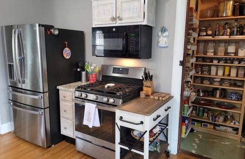 Deer Park House | Highlands Gem w/hot tub, fire pit - walkable to Bardstown Rd