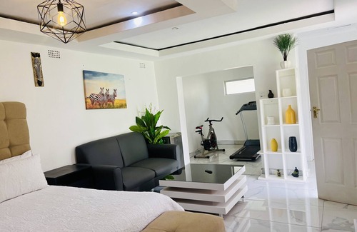 Harare East Cabin | Highlands Lodges and Apartments