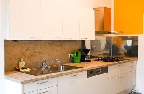 Kaisermuhlen Apartment | Highlight Suite Donaustadt