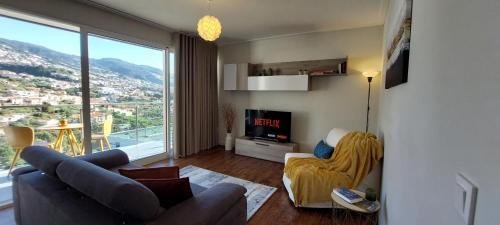 Santo Antonio Apartment | Highrise Madalenas Apartment