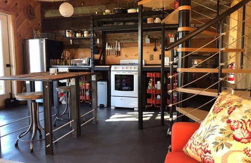 Lubec Cottage | HIGHTIDE! A waterfront downeast retreat adjacent to West Quoddy Head State Park