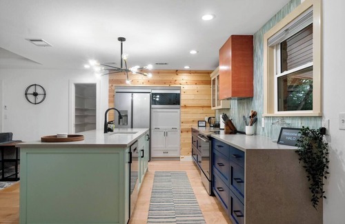 Leander House | Hill Country Haven @ Live Oak