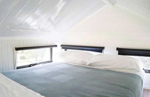 Perwillowen House | Hill Creek Tiny House 1 by Tiny Away