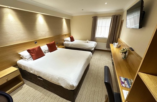 Rosyth Hotel | Hill Park Hotel