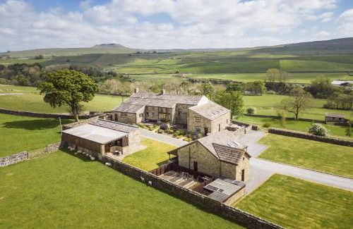 Worton House | Hill Top Farm 8