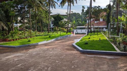 Kannur Bed & Breakfast | HILL TOP HOMES