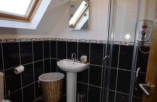 Ballymacarthur Bed & Breakfast | HILL VIEW FAMILY SUITE