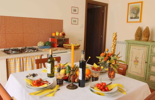 Apecchio Villa | Hill View Retreat w/Pool