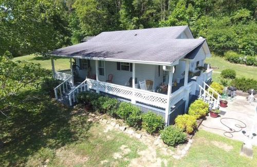 Whites Creek House | Hillbilly haven