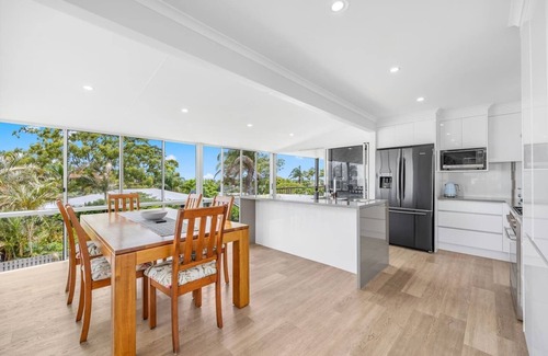 Scarness House | Hillcrest House A Poolside Retreat on the Coast