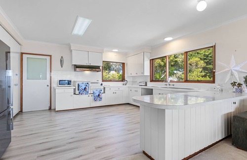 North Narooma House | Hillcrest North Narooma - Panoramic Retreat