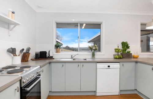 Mittagong House | Hillside Farm – Rural getaway on 100 acres of sweeping farmland