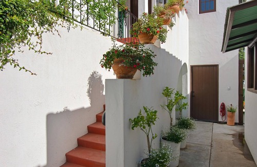 Paso Robles House | HILLSIDE HACIENDA- 4 Blocks to Downtown Paso