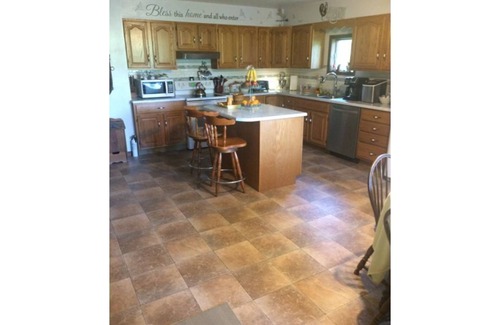 Chillicothe House | Hillside Haven Farm Stay