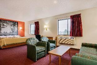 Martinsburg Hotel | Hillside Inn & Suite